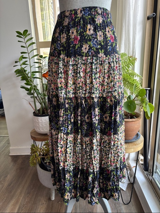 Vintage Dresses & Skirts - Vintage Black Floral Tiered Maxi Skirt with Pink and Blue Blossoms